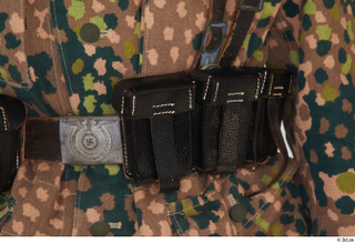 Photos Manfred - Waffen SS belt details of uniform upper…